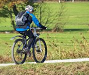 Radfahren an der frischen Meeresluft.jpg